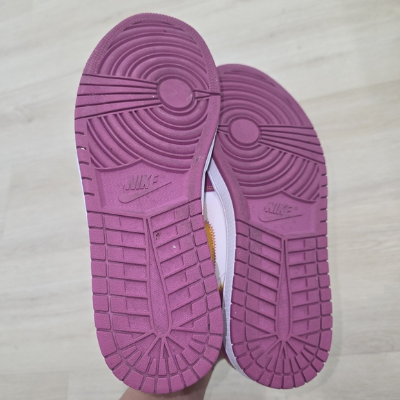 Nike Air Jordan 1 Mid Familia Day Of The Dead Sneakers Purple Men Size 10.5 - Picture 6 of 10